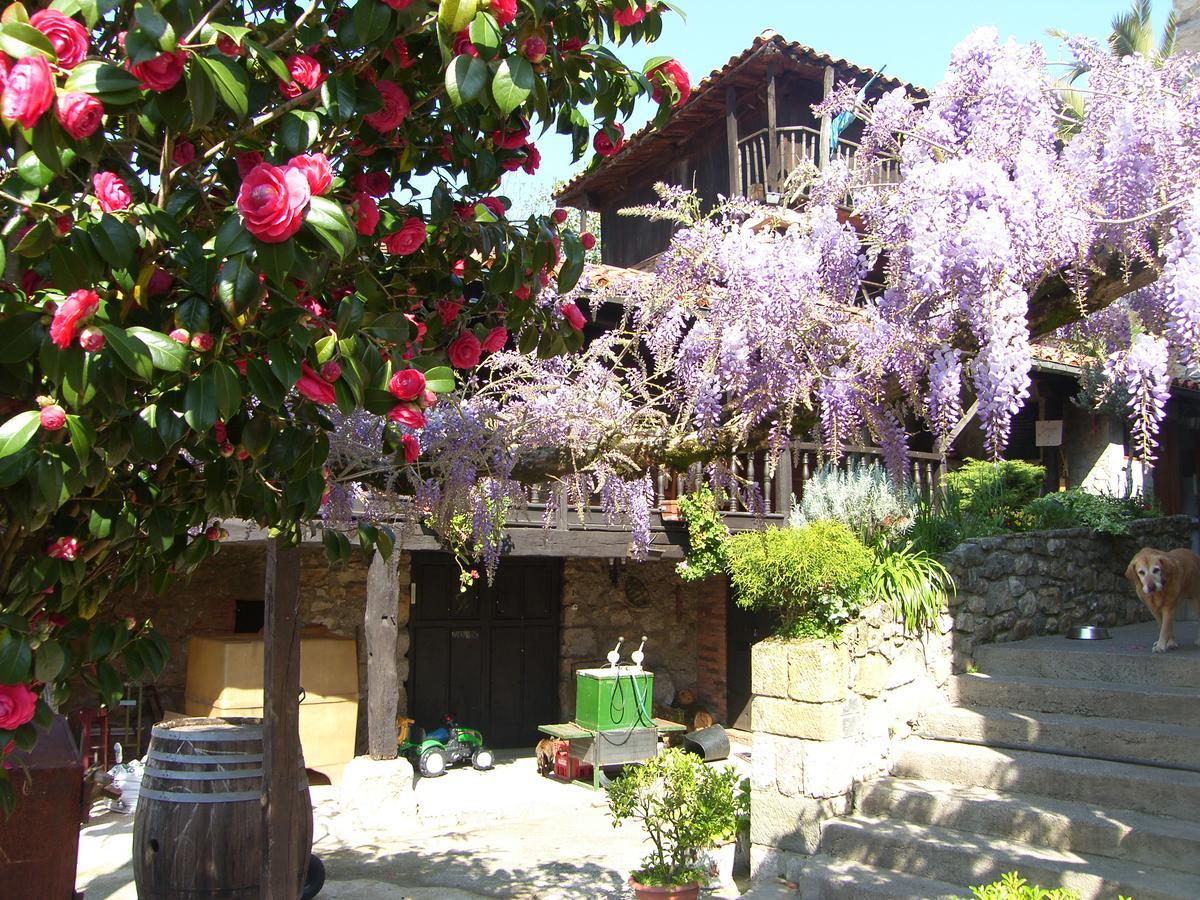 Posada El Pareon Sirviella 外观 照片